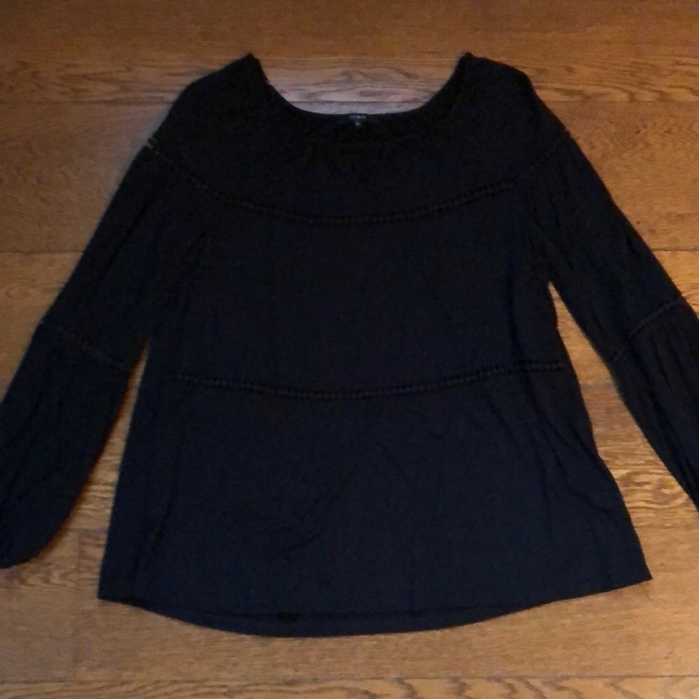 Lumie Black Tee